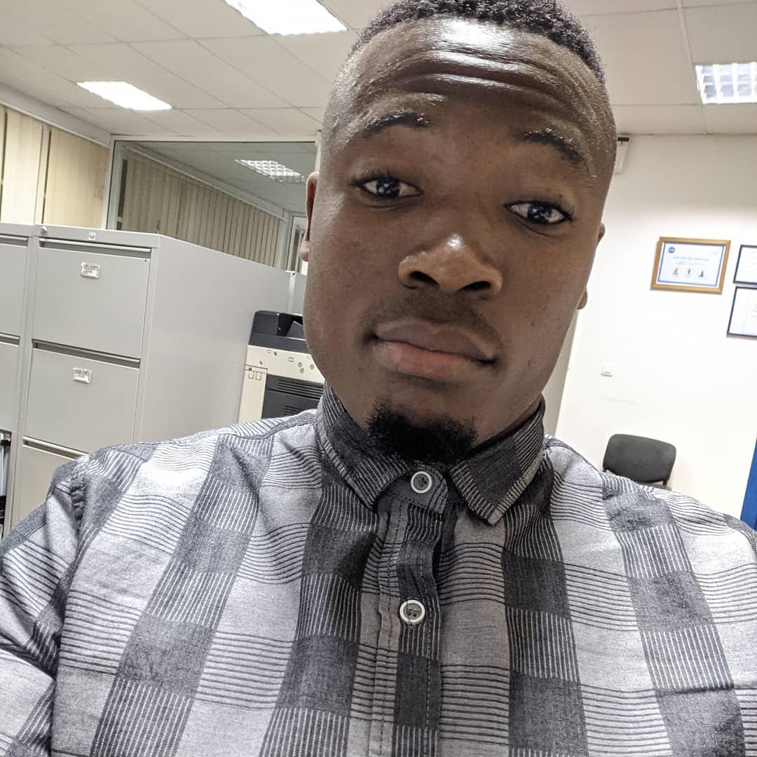 imagem de gildo sorrindo